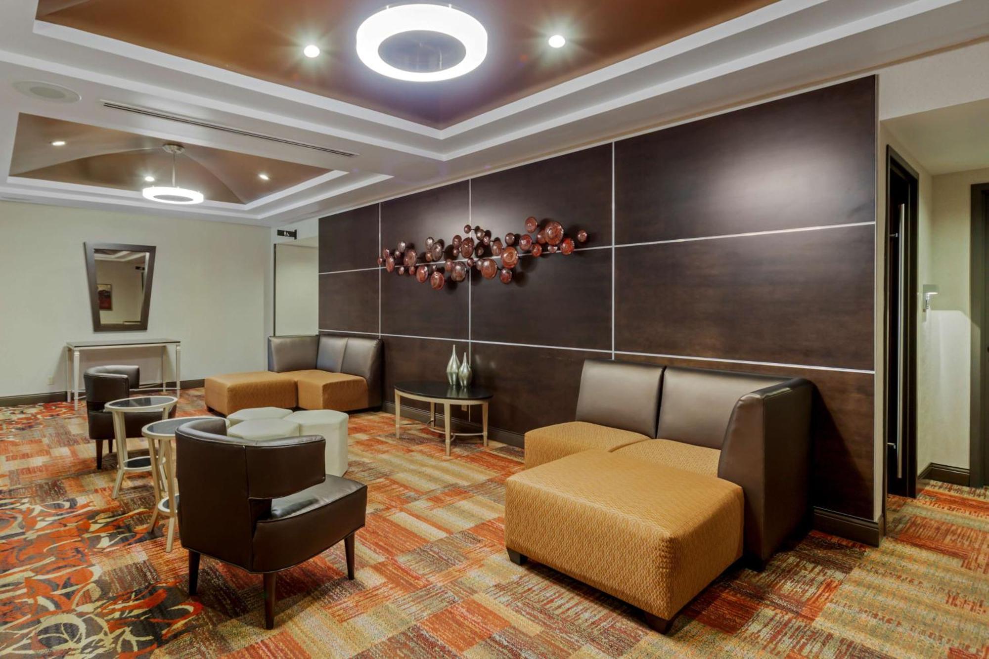 Best Western Premier Denham Inn & Suites Ледук Экстерьер фото