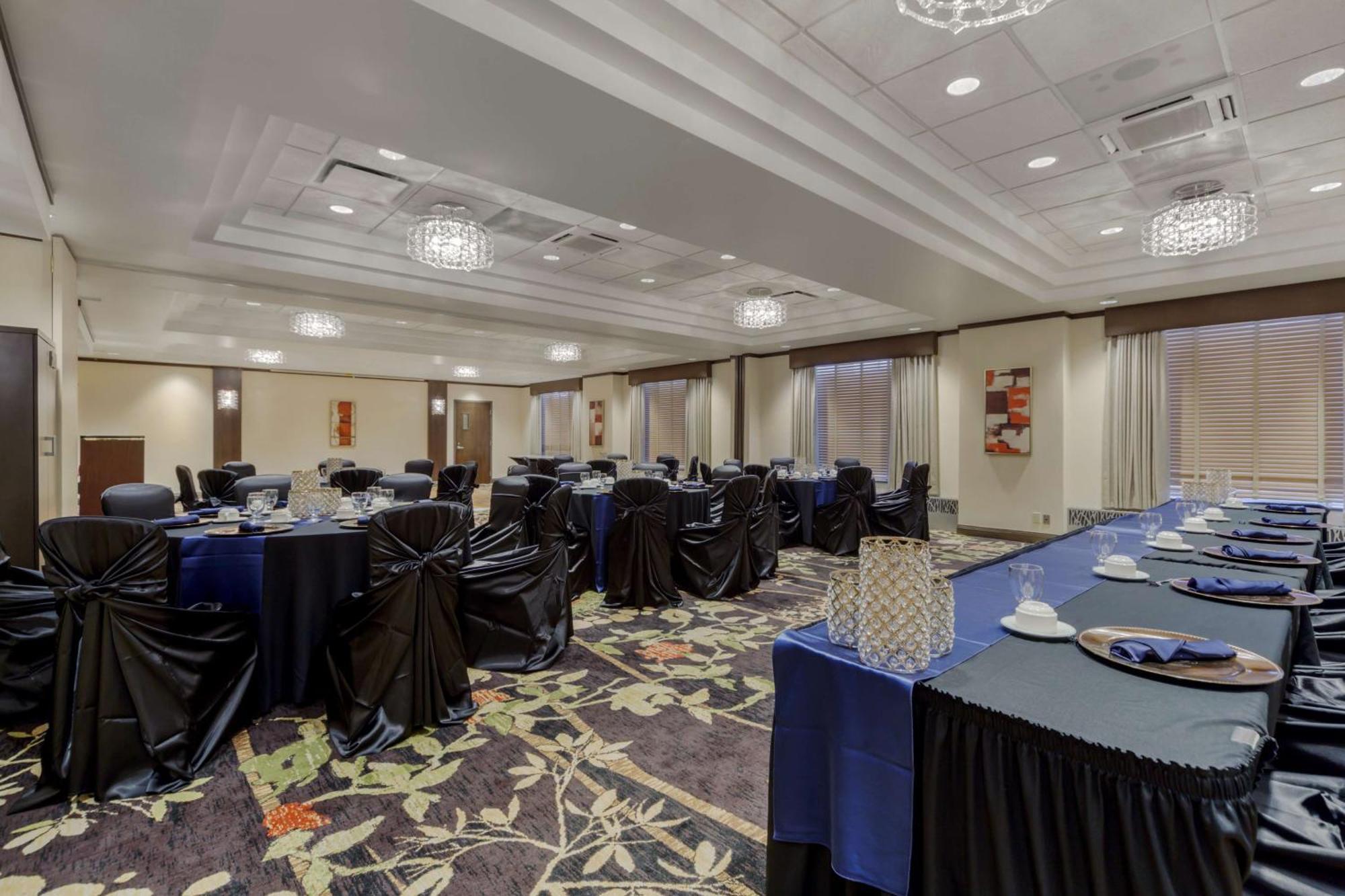 Best Western Premier Denham Inn & Suites Ледук Экстерьер фото